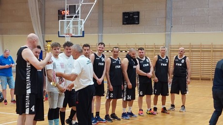 Fejér Megyei Kosárlabda Nap - Nagy Tamás kapta idén a Bogár Pál-díjat